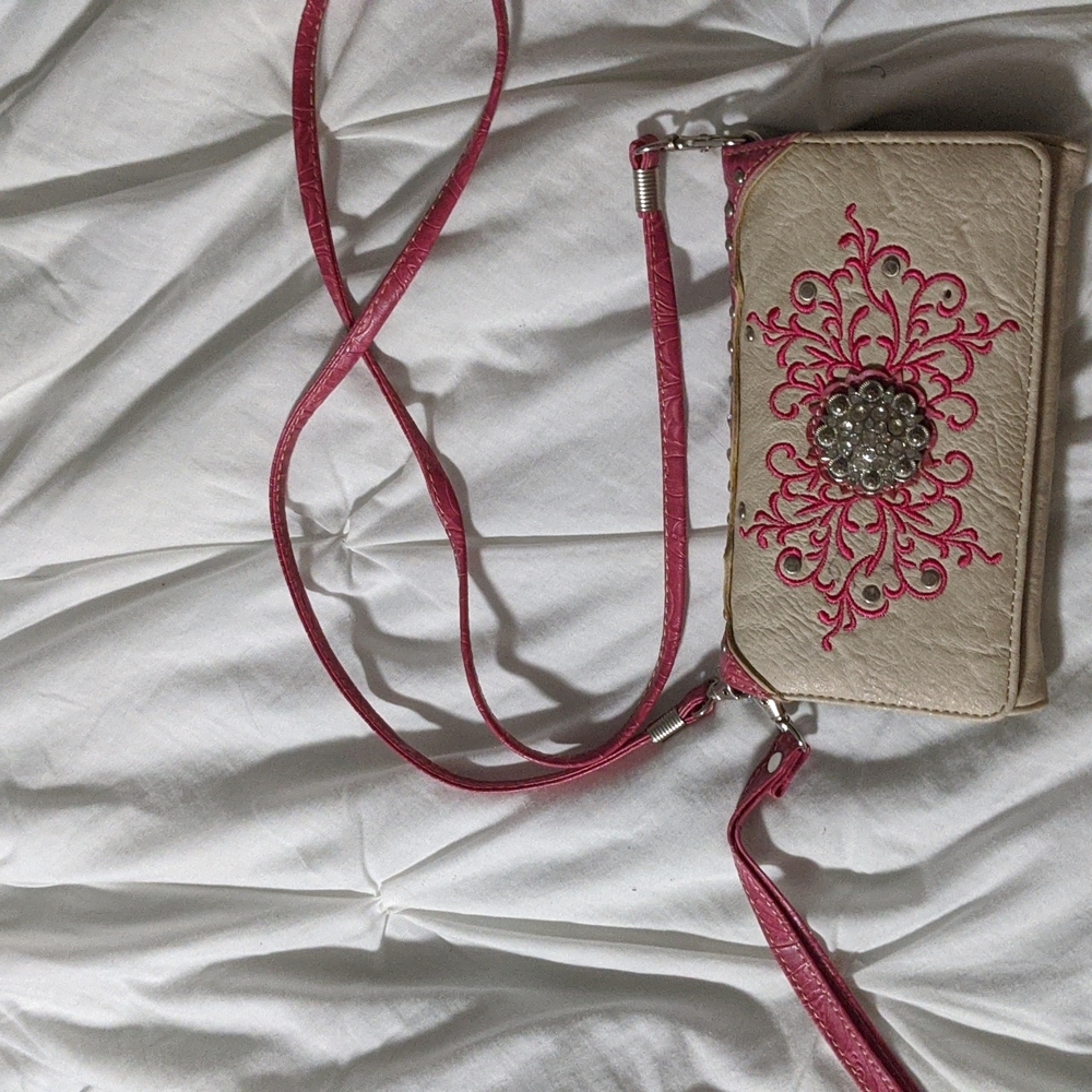Cross body wallet purse